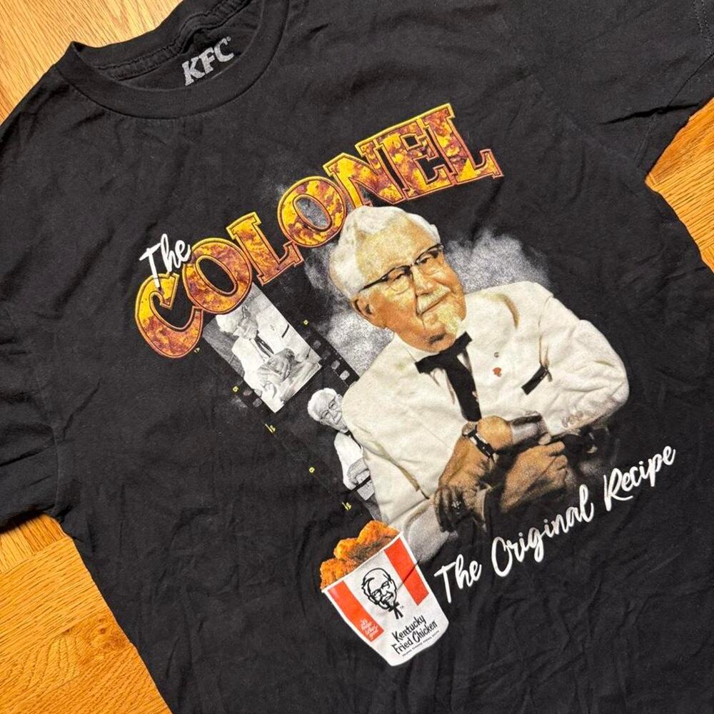 KFC Colonel Sanders Original Recipe Graphic T-Shirt Black Medium